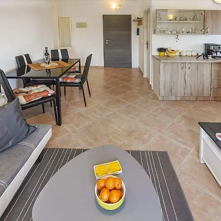 Lavander 01 Apartment Pula