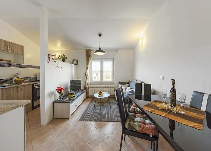 Lavander 01 Apartment *